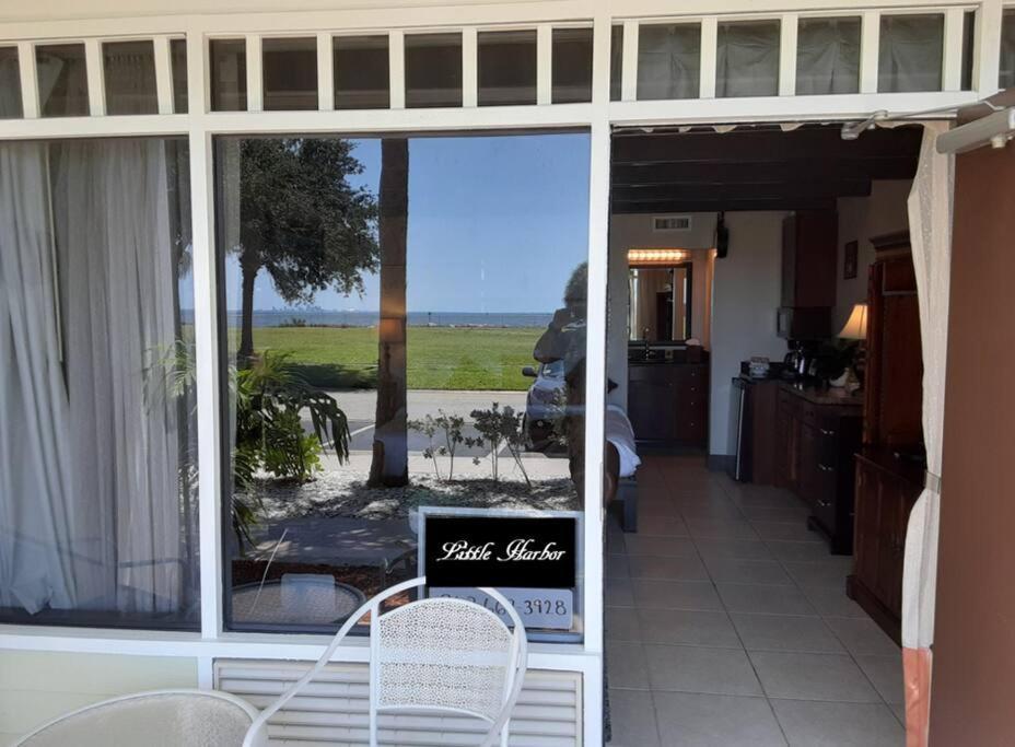 רסקין Beautiful One Bedroom Resort-Style Studio With Pool And Beach Access מראה חיצוני תמונה